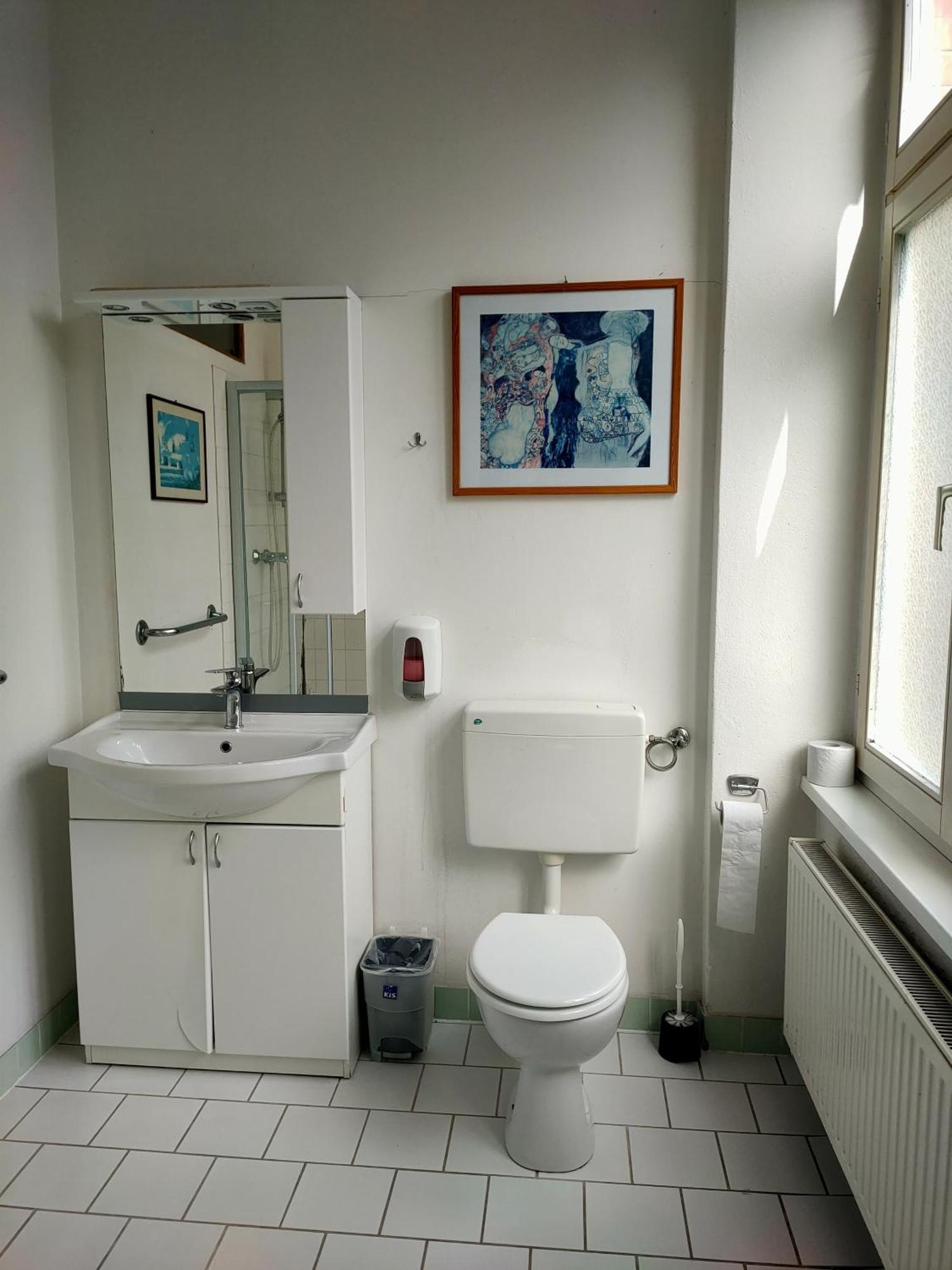 Double Room Private Bathroom