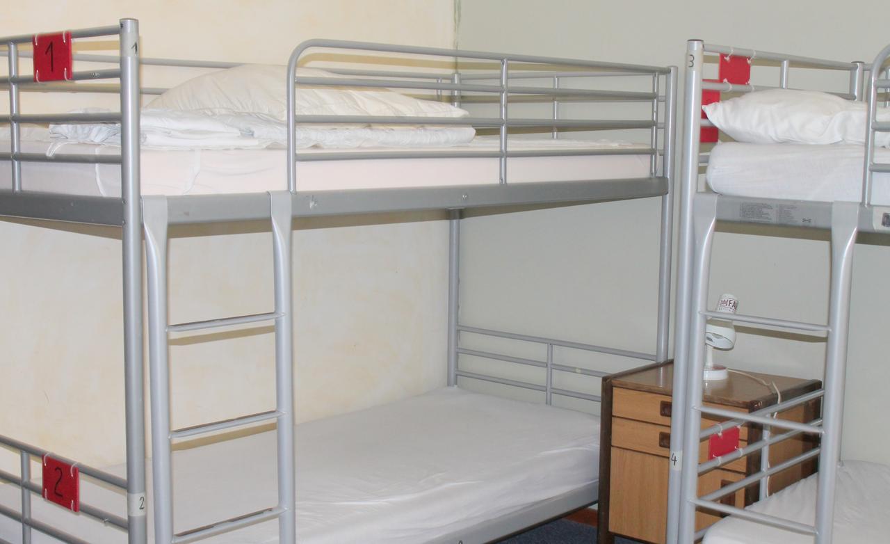 Bed 6-Bed Dormitory Room